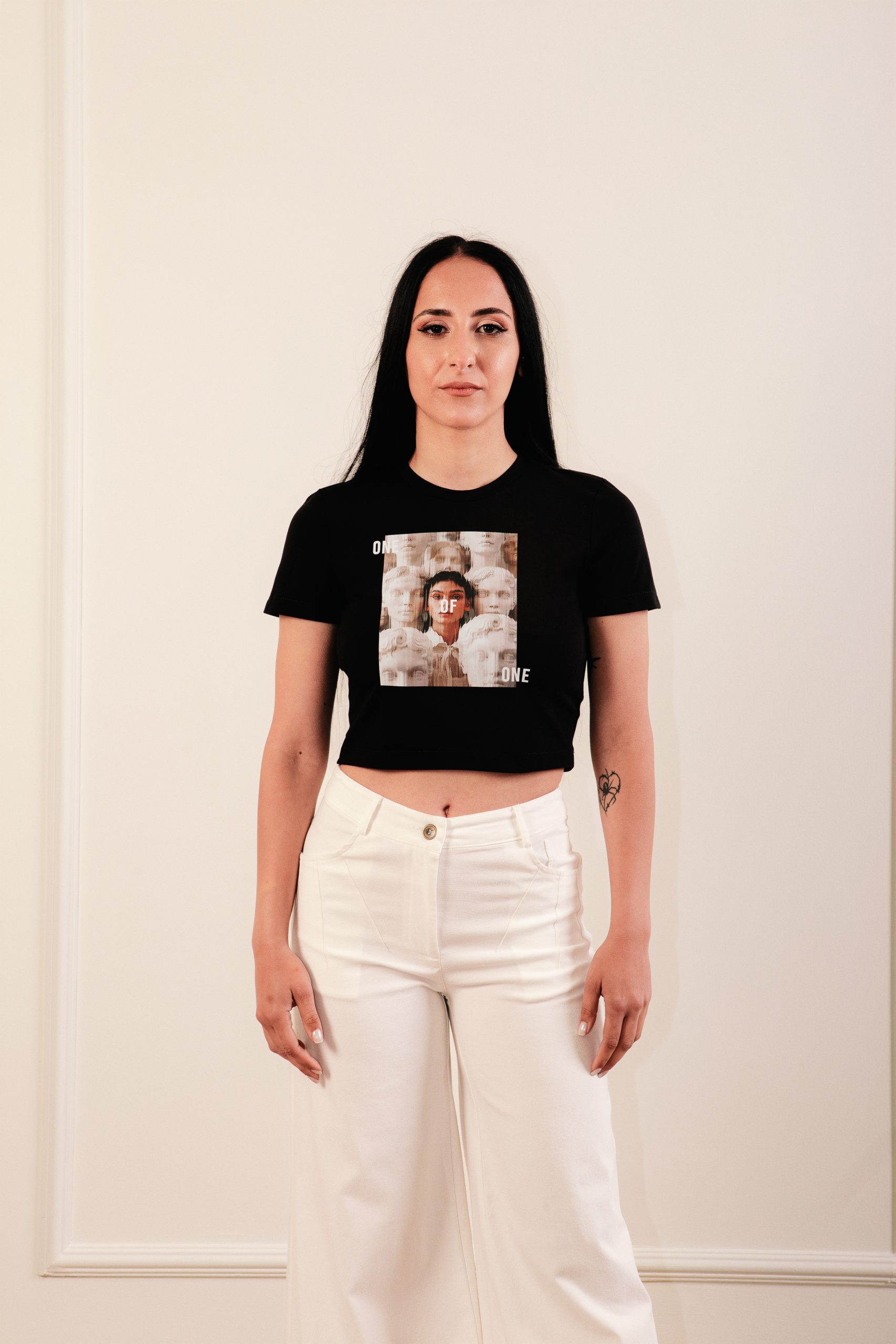IMG_4508 Cropped T-Shirt Black - Image 1